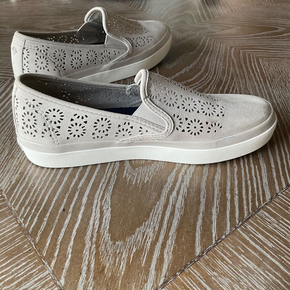 Sperry Seaside Perforated Gray Slip-on Sneaker Womens 9M EUC - Picture 5 of 15